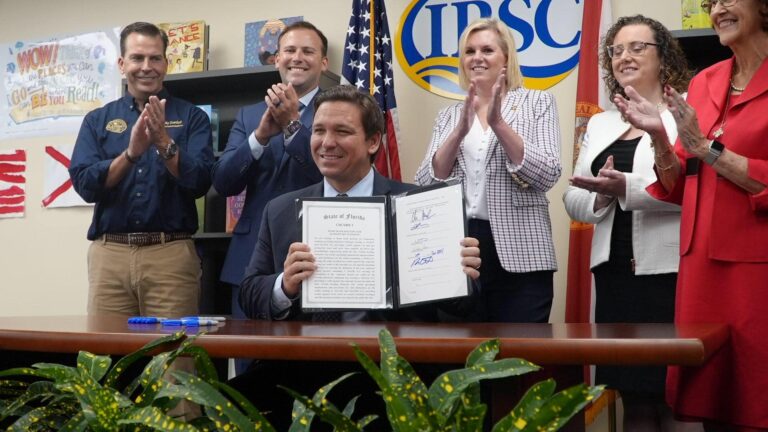 Florida launches initiative to improve literacy delivering free books to students reading below grade level