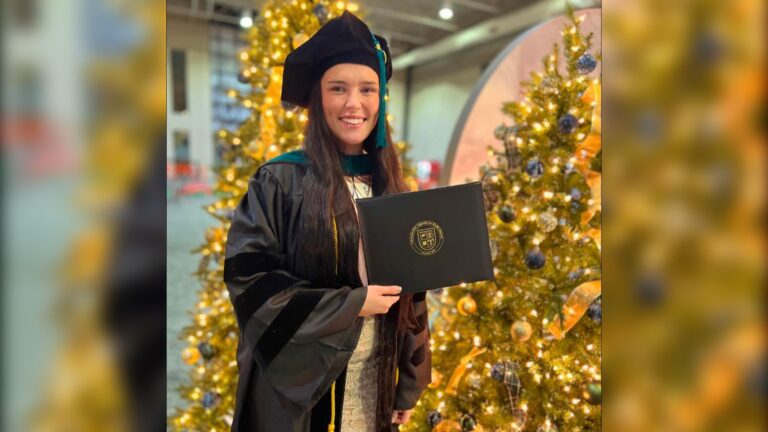 Second victim dies after being hit by Truck in Melbourne while walking dogs by Front Street Park