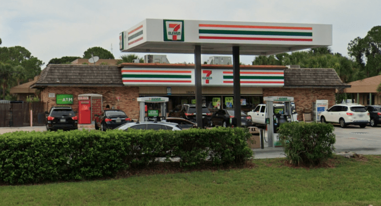 Two people shot at 7-11 on Palm Bay Rd