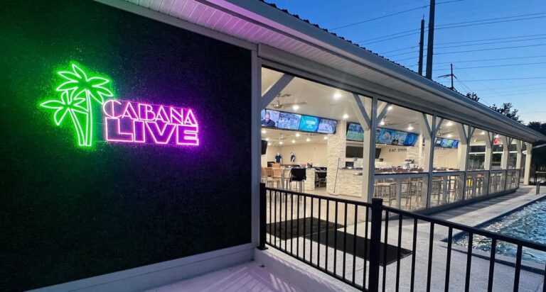 16-year-old boy shoots 10 people at Sanford restaurant