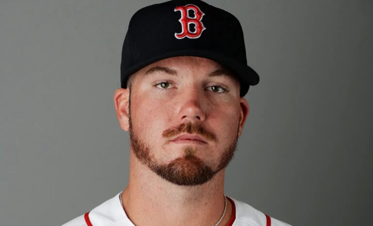 Boston Red Sox Pitcher arrested in FL in underage sex sting