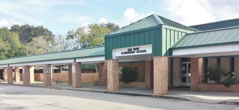 Grenade scare at Oak Park Elementary School causes lock down