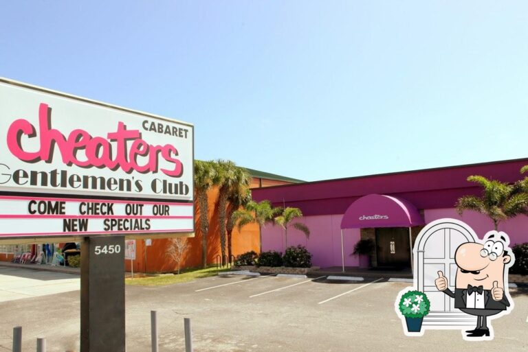 Gov. DeSantis signs law that raises stripper age to 21