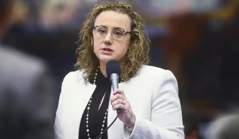 Florida Bill Requires Parental Consent for Minors’ STD Treatment and Expand Parental Rights in Schools