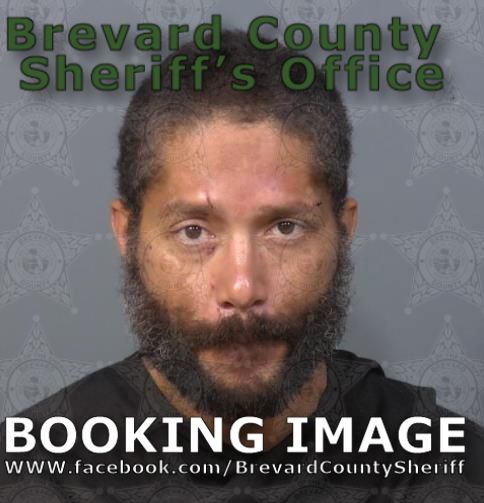 Mugshot of Tray Deric Robinson