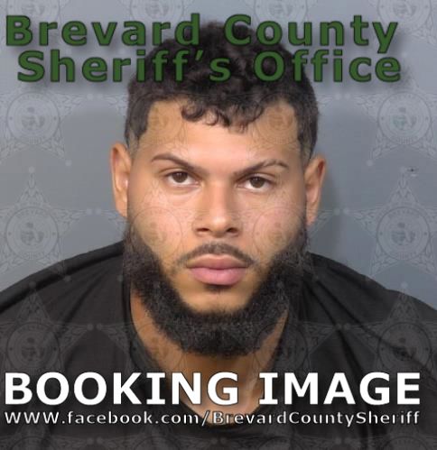 Mugshot of John Heidan Cintron Roman