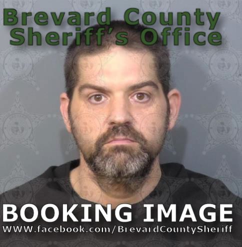 Mugshot of Albert Arthur Manton
