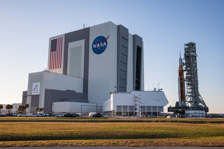Second NASA Contractor in Less Than a Month Warns of Layoffs at Kennedy Space Center